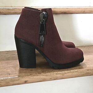 Burgundy ankle boot
